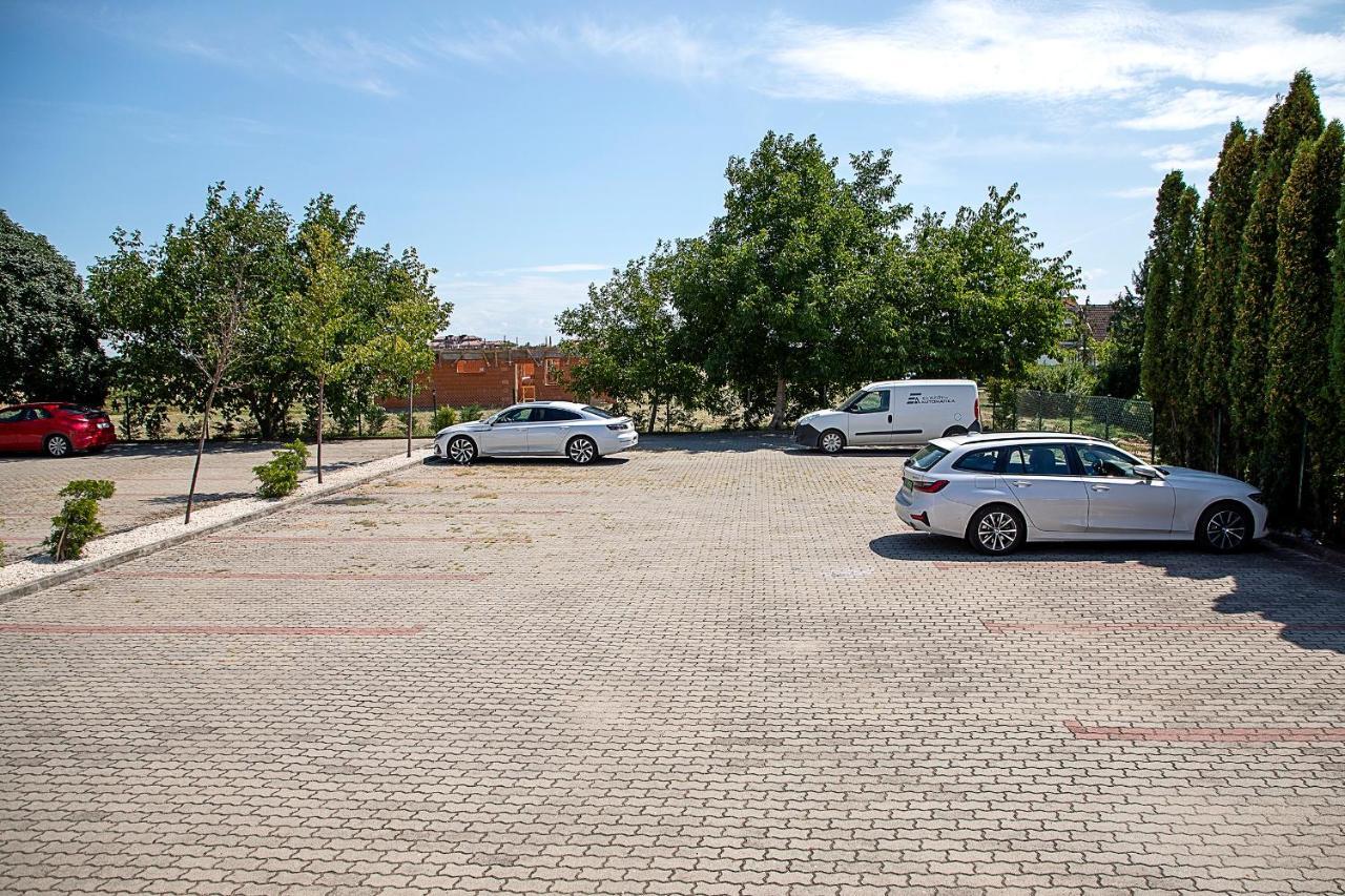 Lux Bük