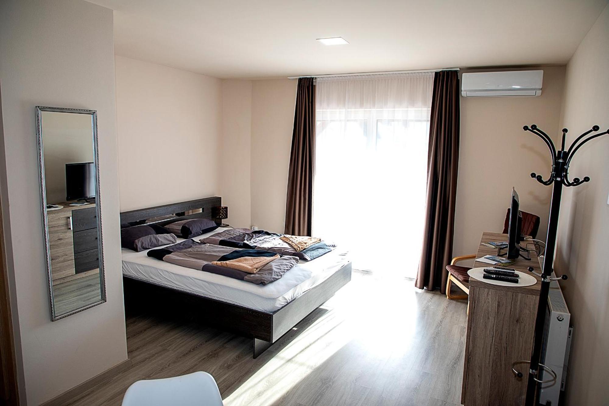 Apartment Lux